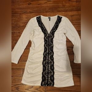 Maurices White top with black lace